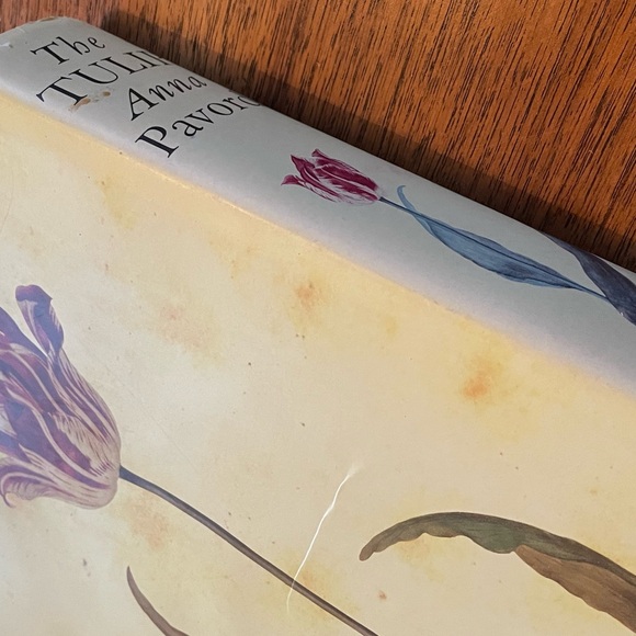 The Tulip, by Anna Pavord Hardcover Book First Edition - Picture 7 of 8